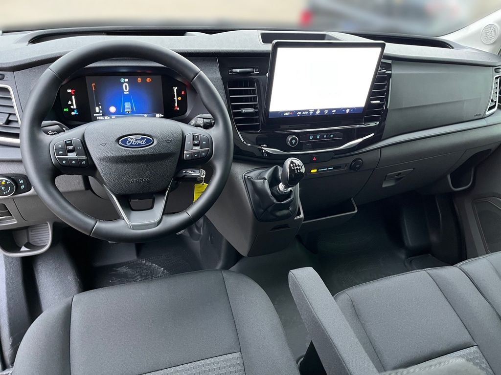 Ford Transit 2025