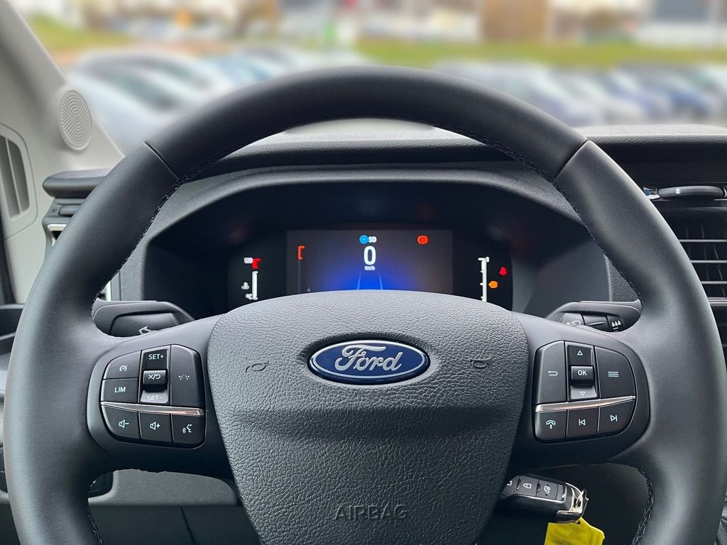 Ford Transit 2025