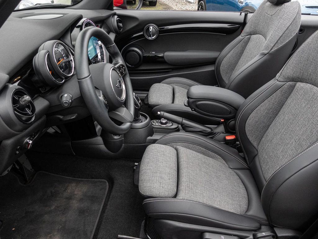 MINI Cooper Cabrio 2022