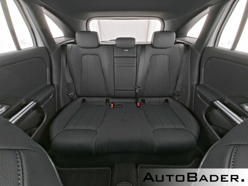 Mercedes-Benz EQA 2023