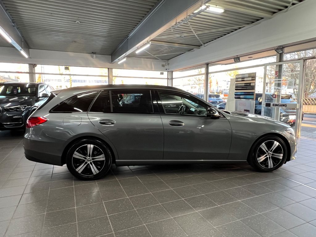 Mercedes-Benz C 220 2023