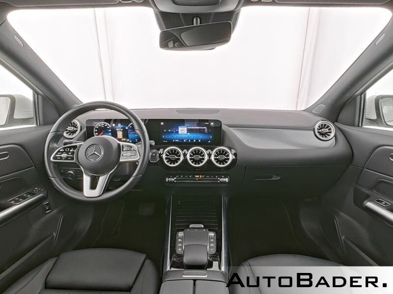 Mercedes-Benz EQA 2023