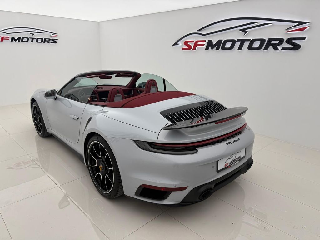 Porsche 911 2023