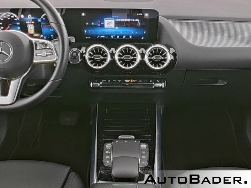 Mercedes-Benz EQA 2023