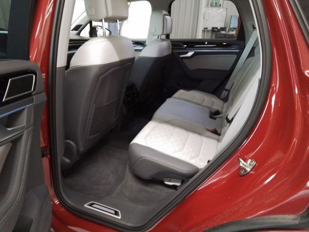 Volkswagen Touareg 2025