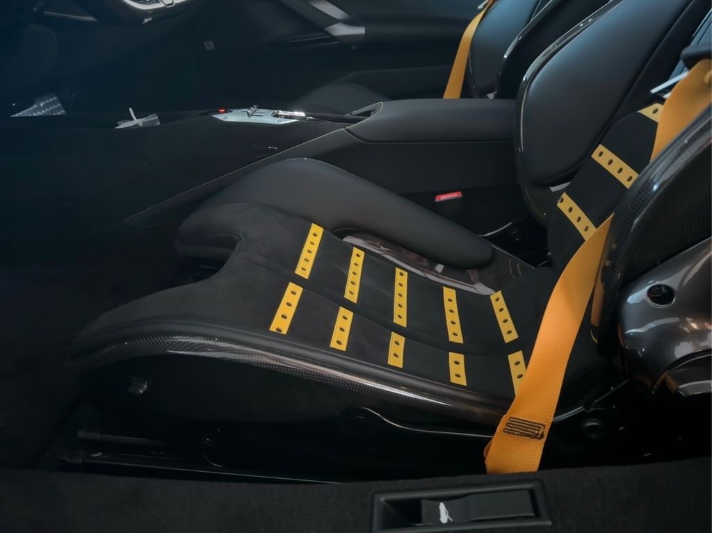 Ferrari SF90 2023