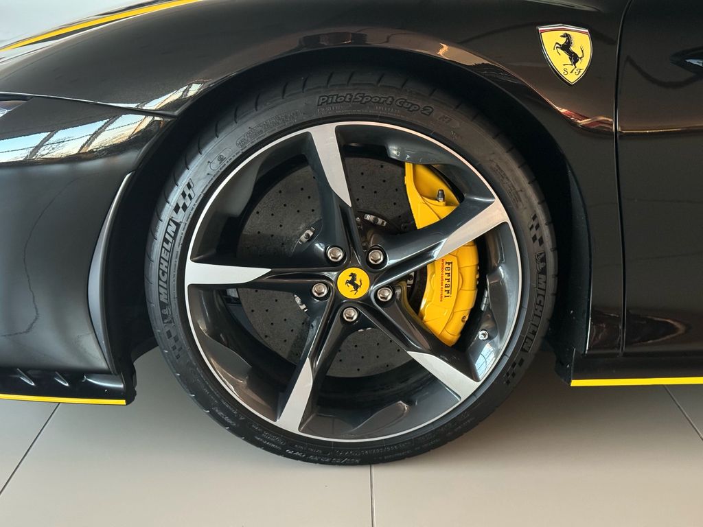 Ferrari SF90 2023