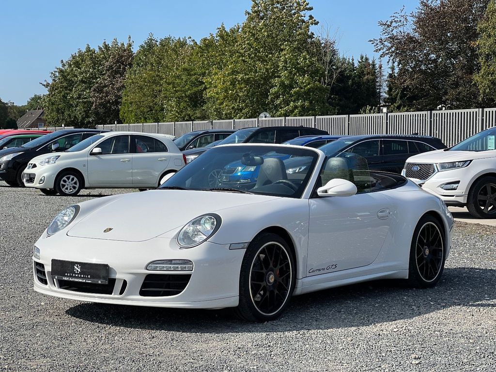 Porsche 911 2011