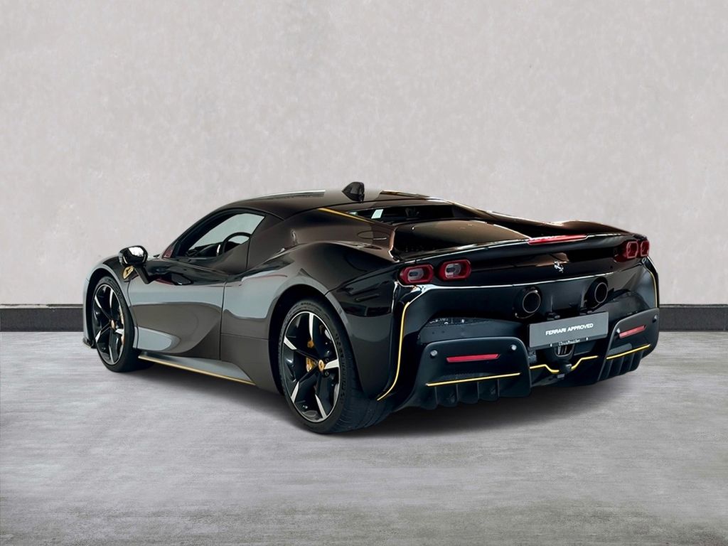 Ferrari SF90 2023