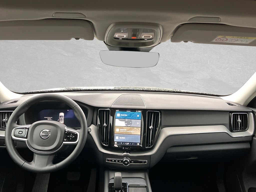 Volvo XC60 2025