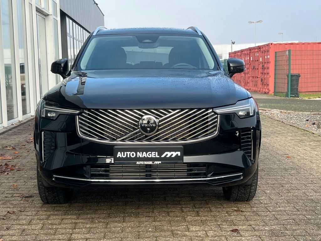 Volvo XC90 2025