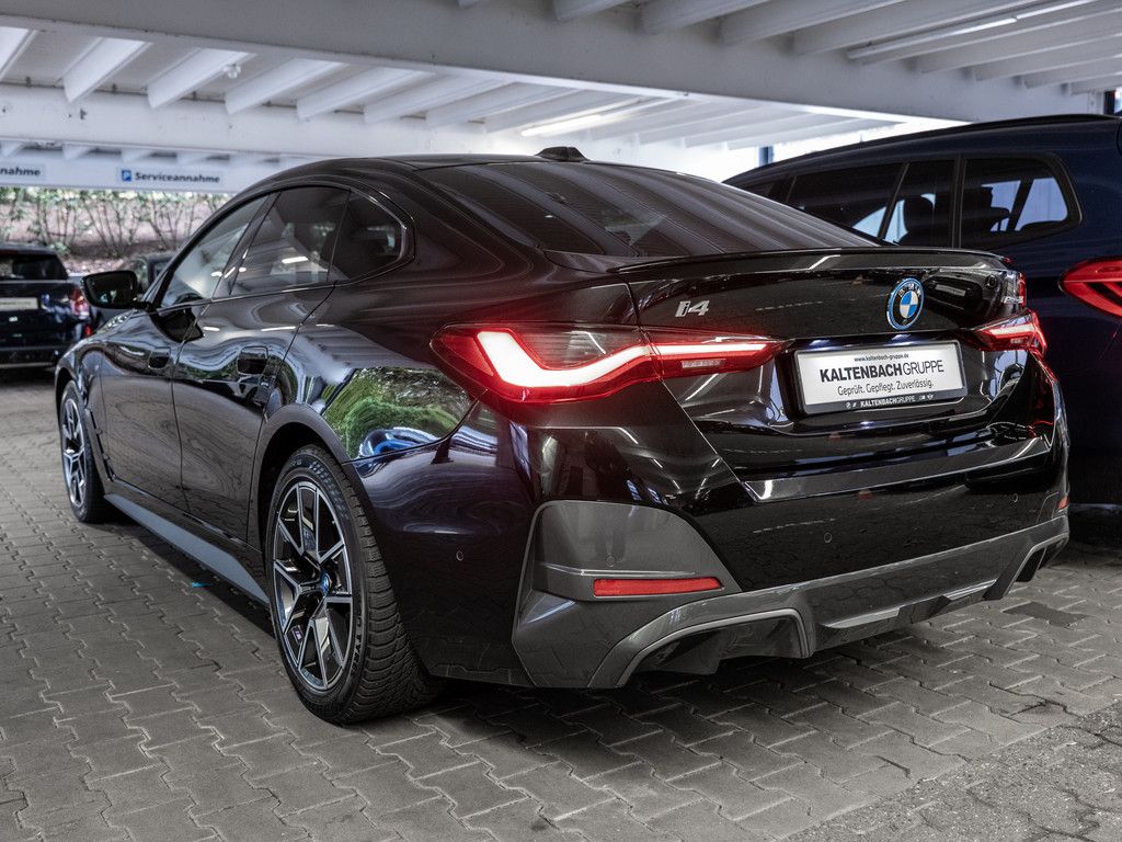 BMW i4 2023