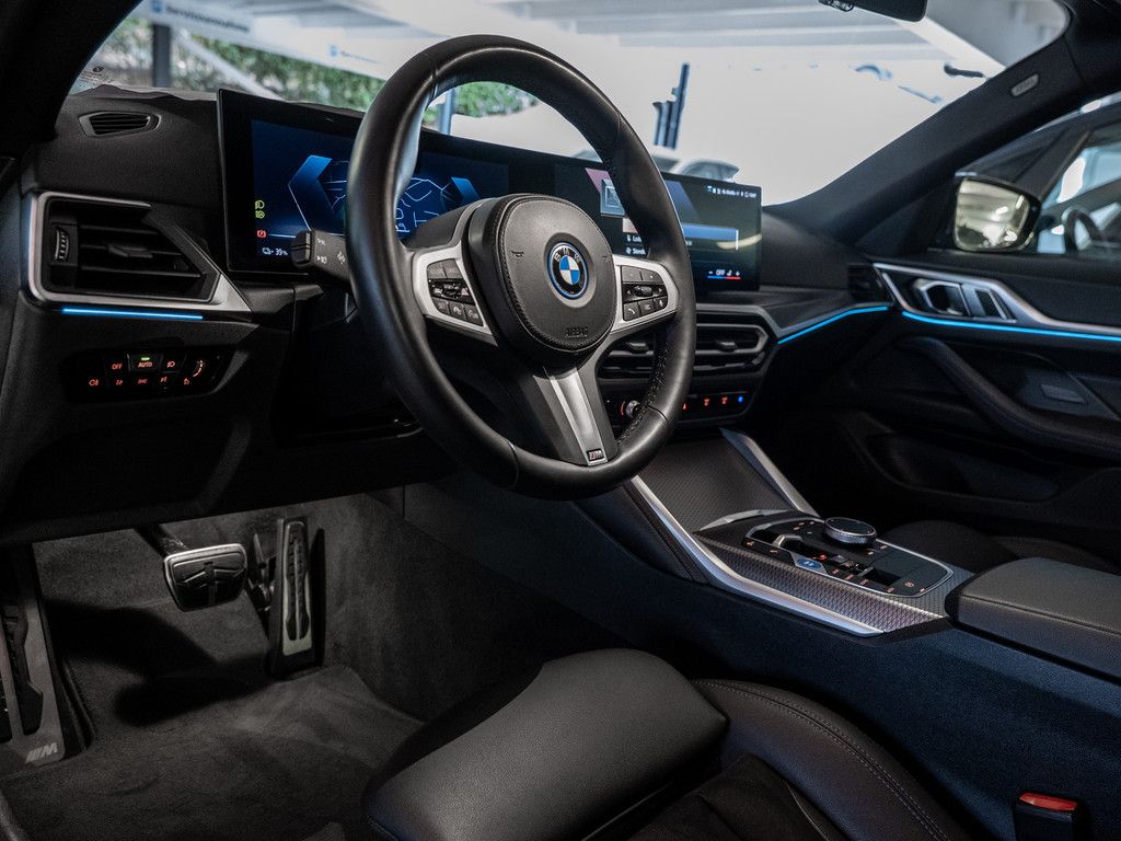 BMW i4 2023