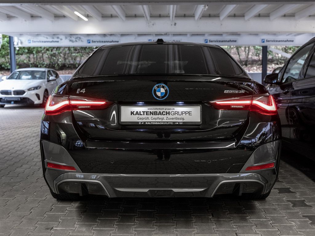 BMW i4 2023