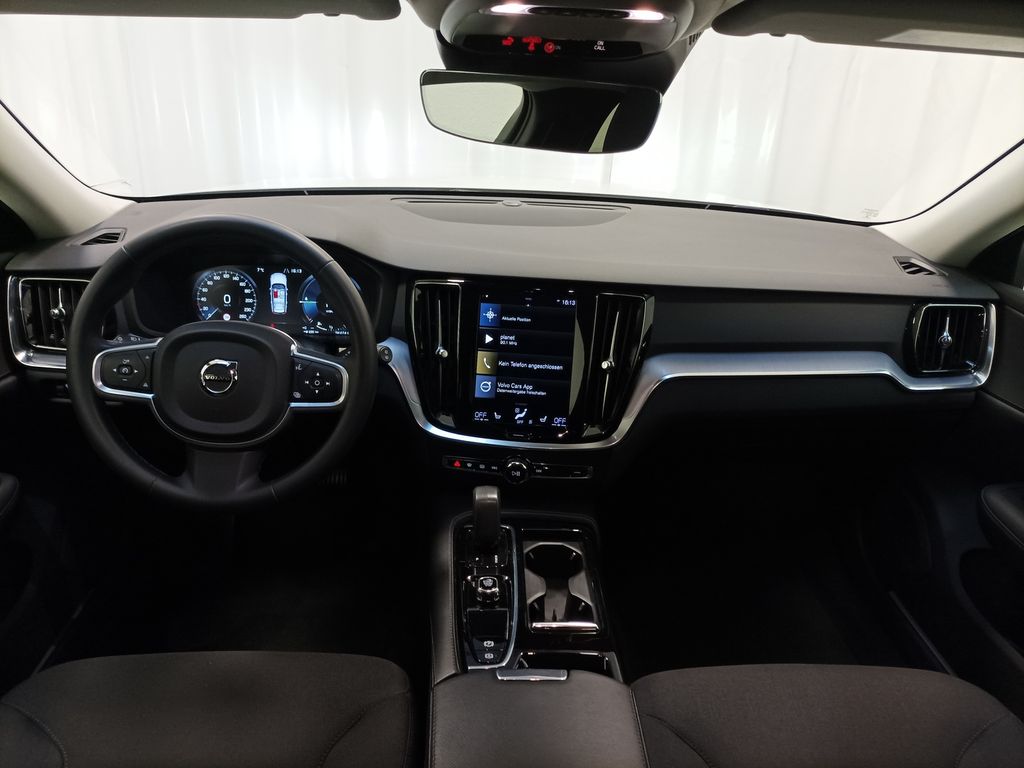Volvo V60 2021