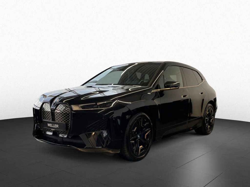 BMW iX 2023