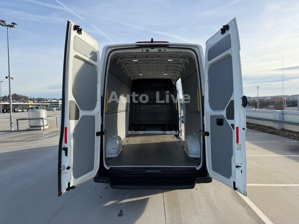 Volkswagen Crafter 2023
