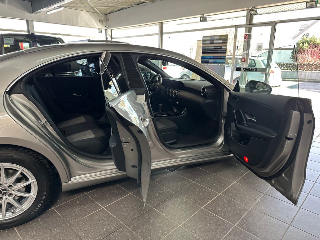 Mercedes-Benz CLA 180 2020
