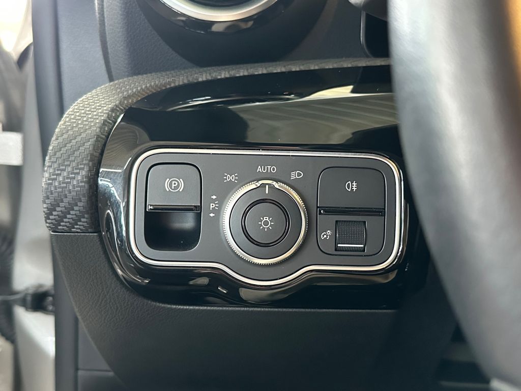 Mercedes-Benz CLA 180 2020