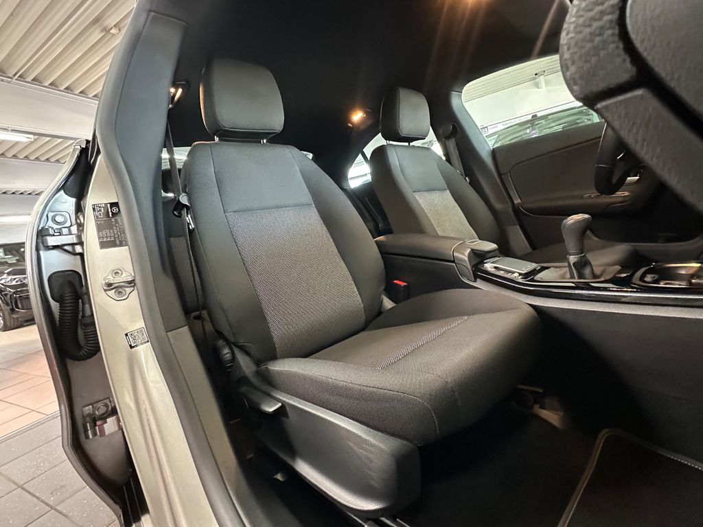 Mercedes-Benz CLA 180 2020