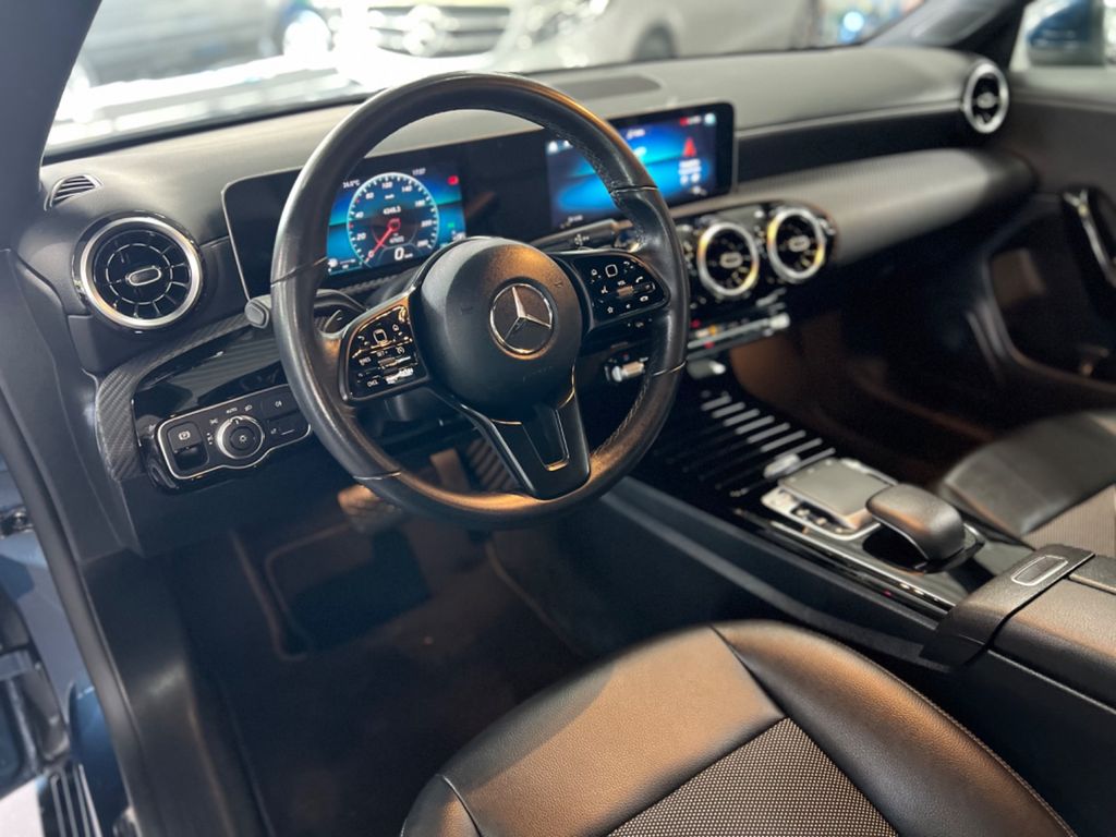 Mercedes-Benz CLA 180 2019