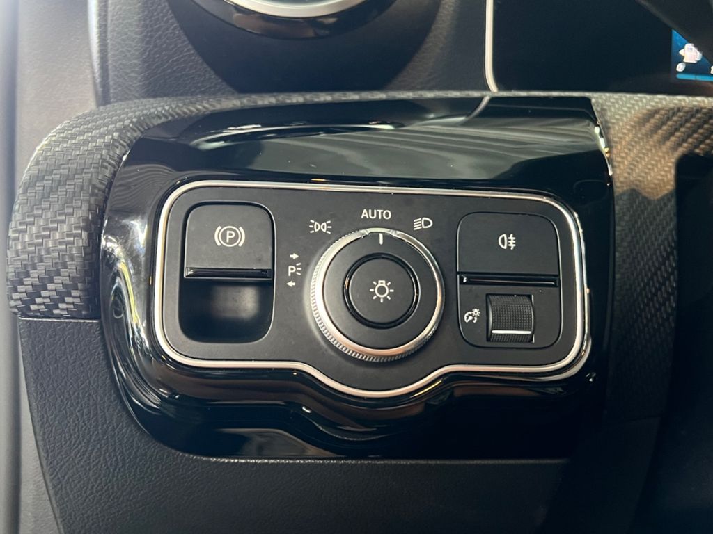 Mercedes-Benz CLA 180 2019