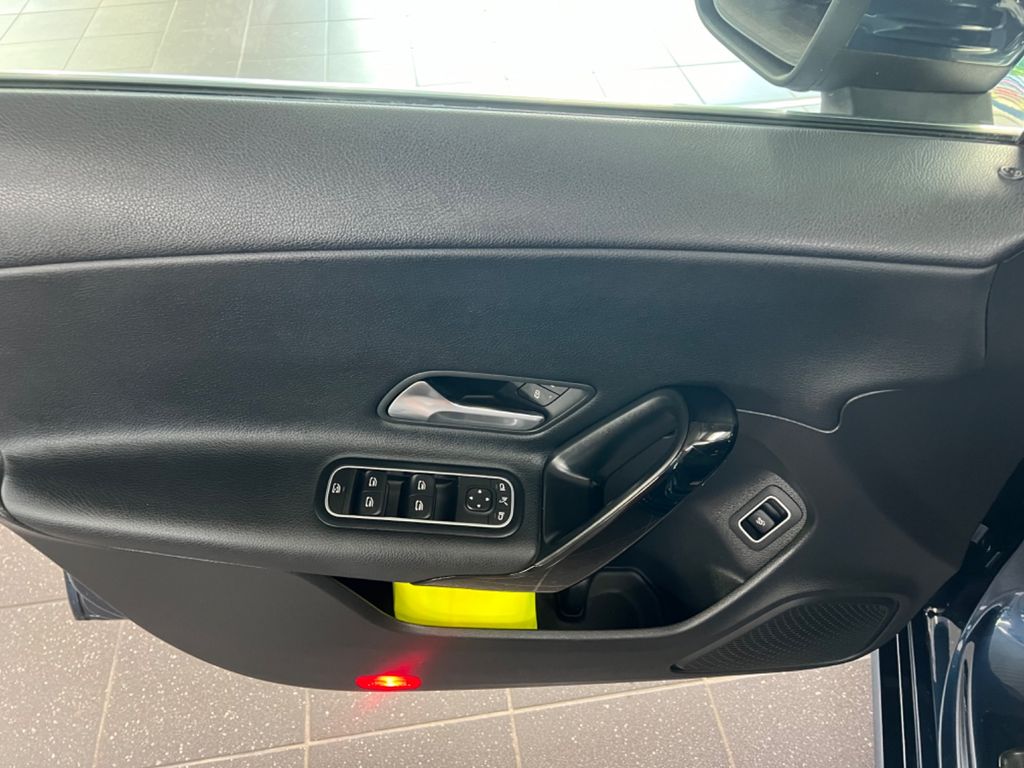 Mercedes-Benz CLA 180 2019