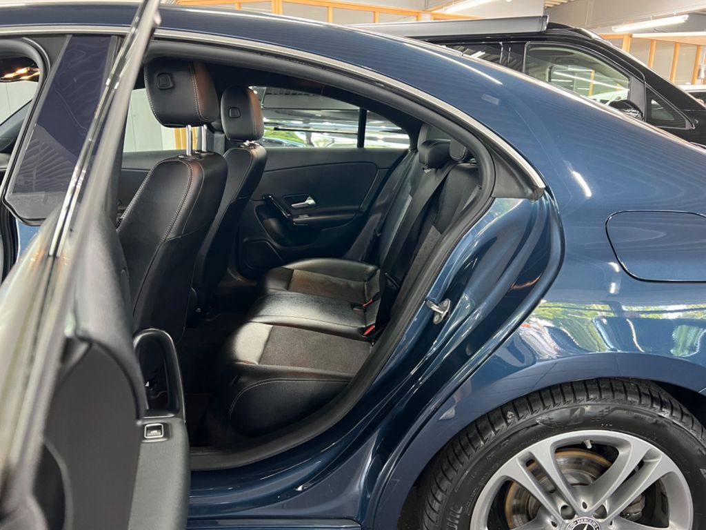 Mercedes-Benz CLA 180 2019