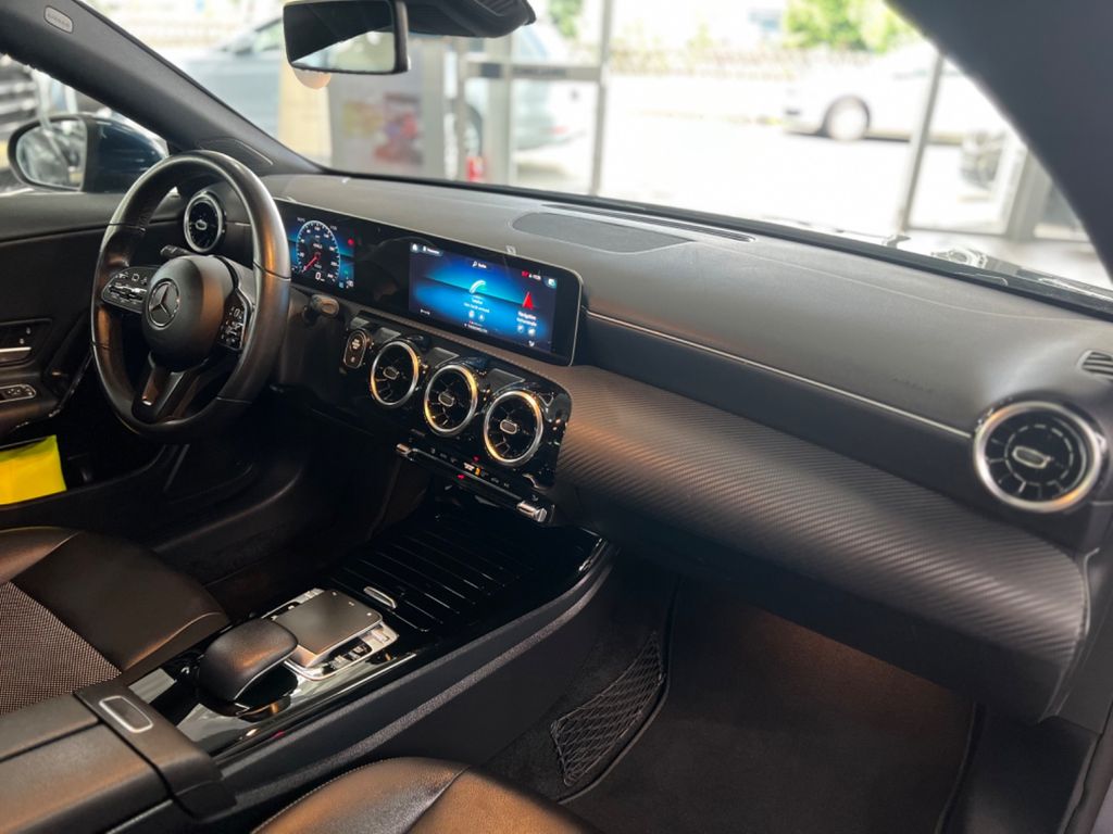 Mercedes-Benz CLA 180 2019