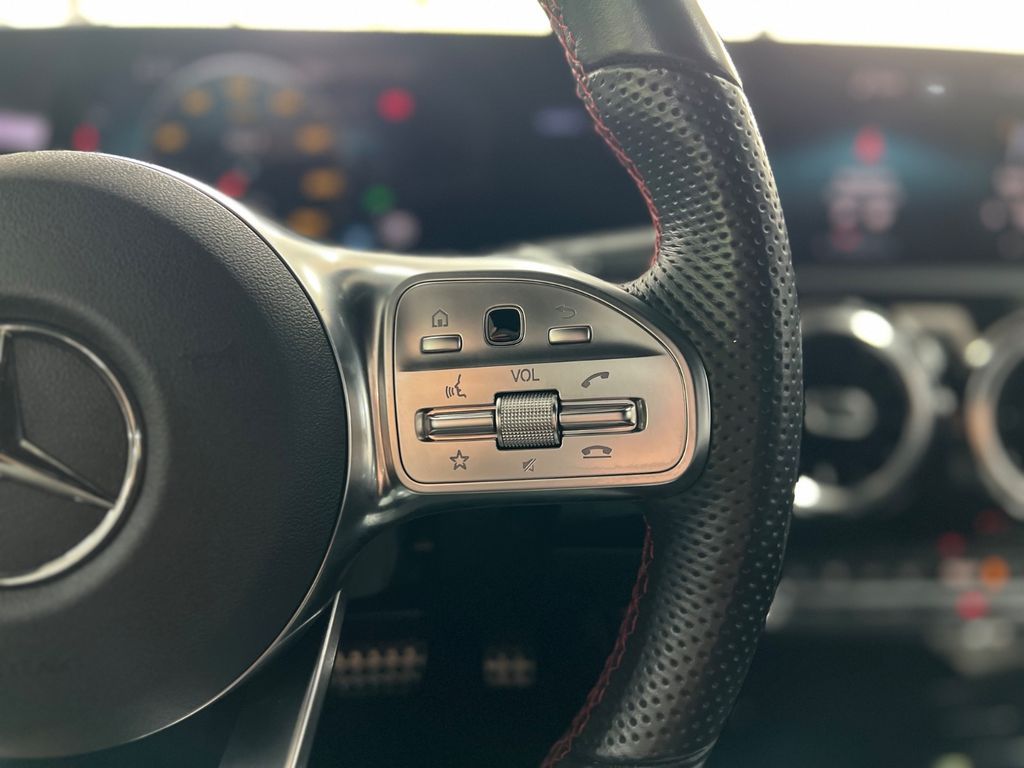 Mercedes-Benz CLA 180 2019