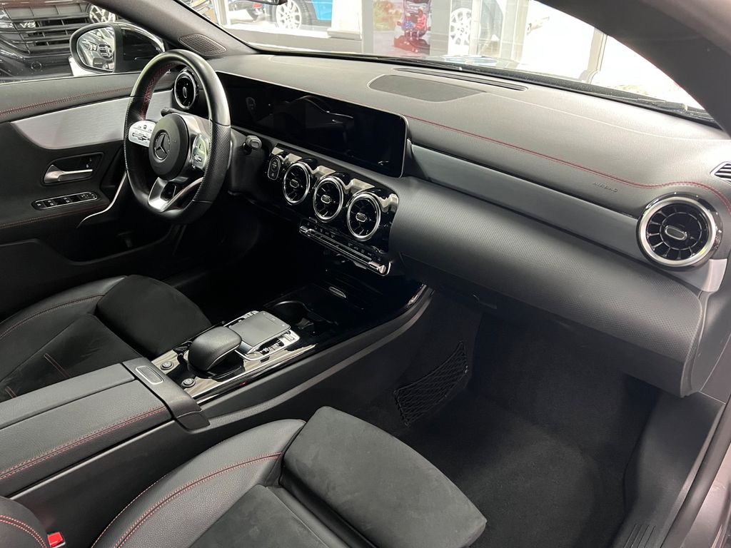 Mercedes-Benz CLA 180 2019