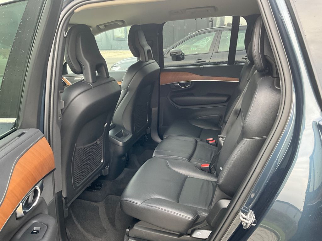 Volvo XC90 2021