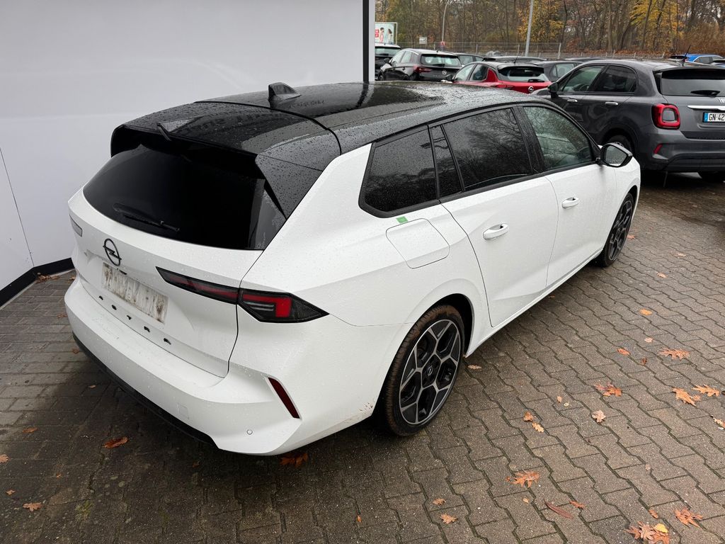 Opel Astra 2024