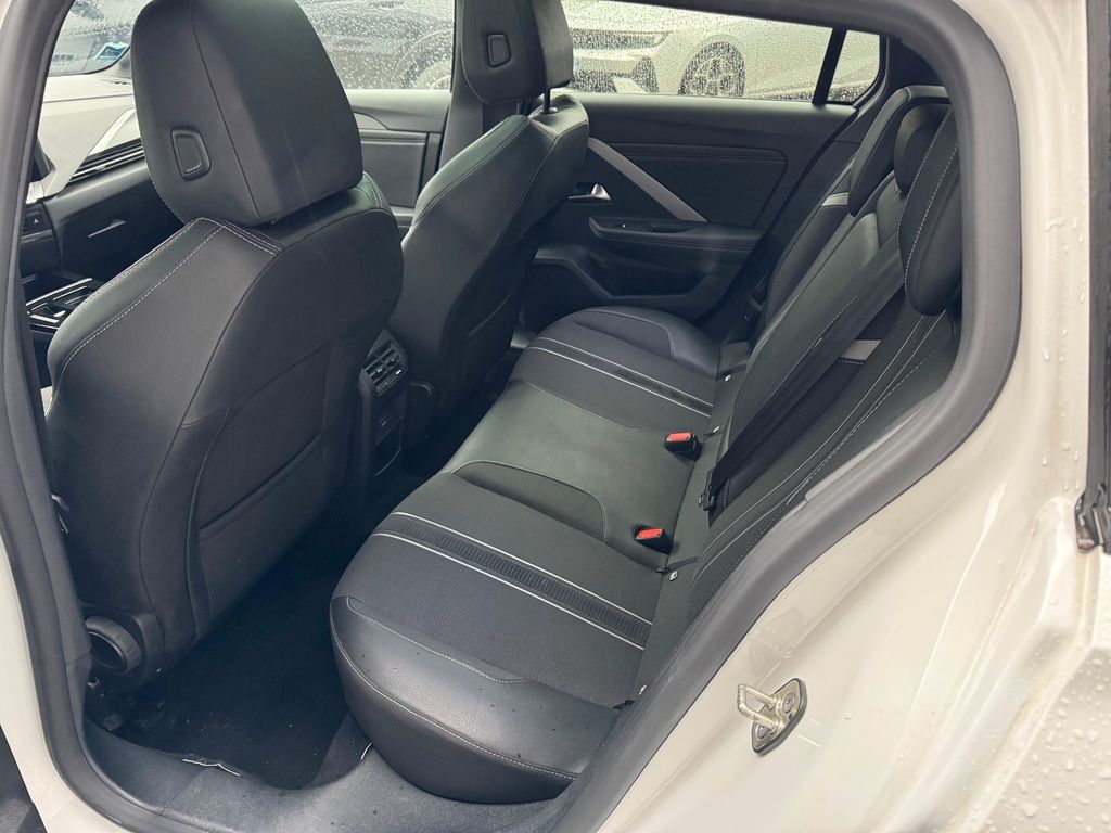 Opel Astra 2024