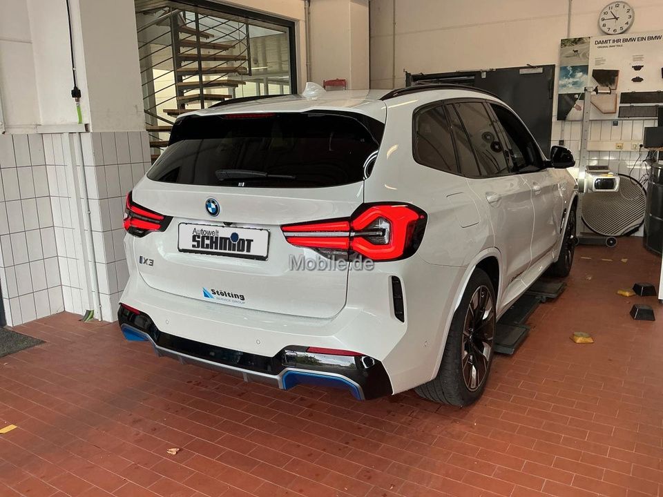 BMW iX3 2022