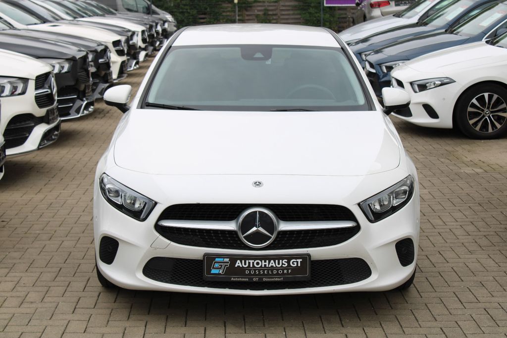 Mercedes-Benz A 180 2022