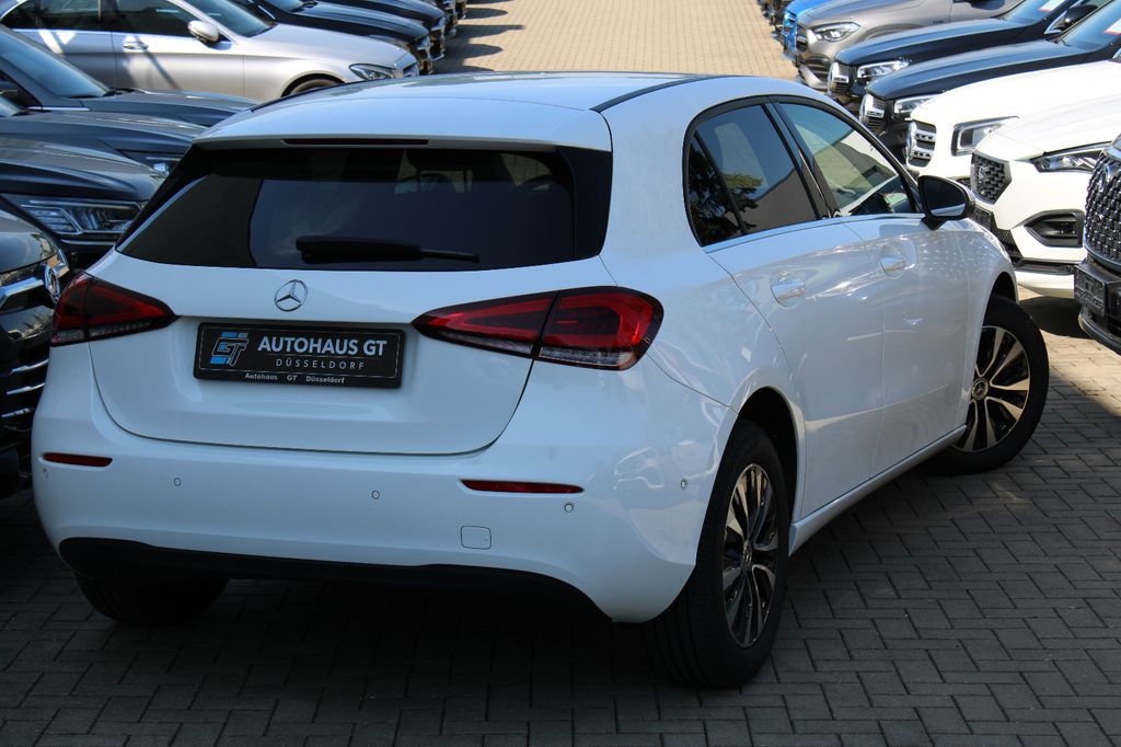 Mercedes-Benz A 180 2023