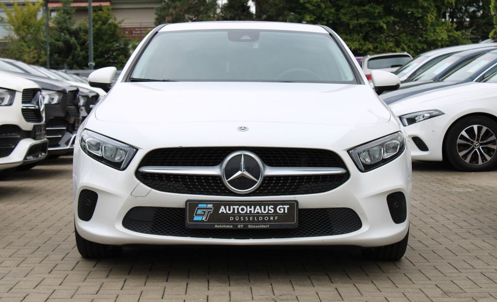 Mercedes-Benz A 180 2022