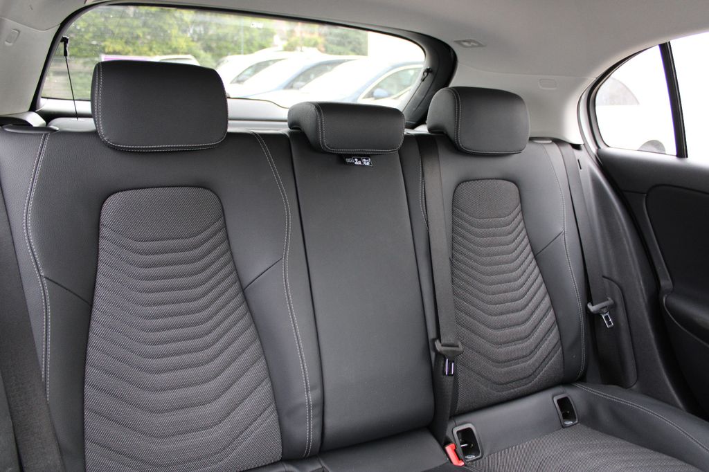 Mercedes-Benz A 180 2022