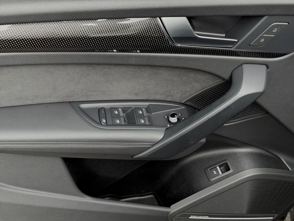 Audi SQ5 2023