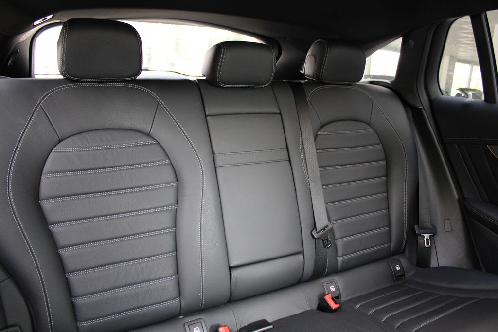 Mercedes-Benz EQC 2021