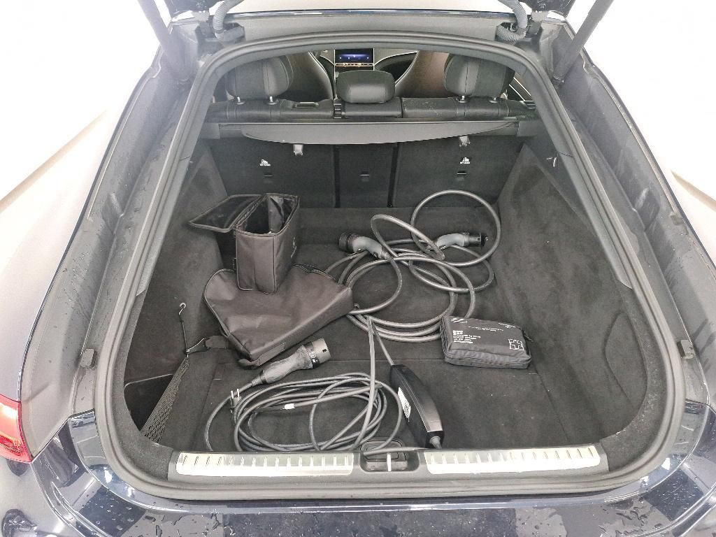 Mercedes-Benz EQS 2023