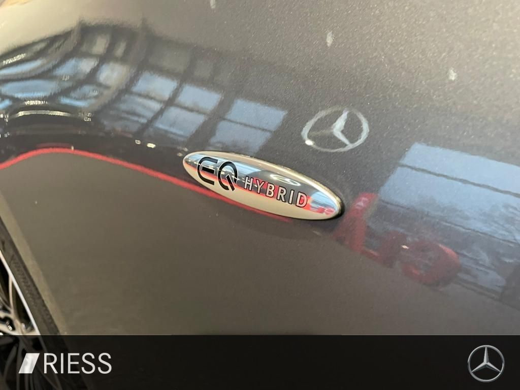 Mercedes-Benz C 300 2025