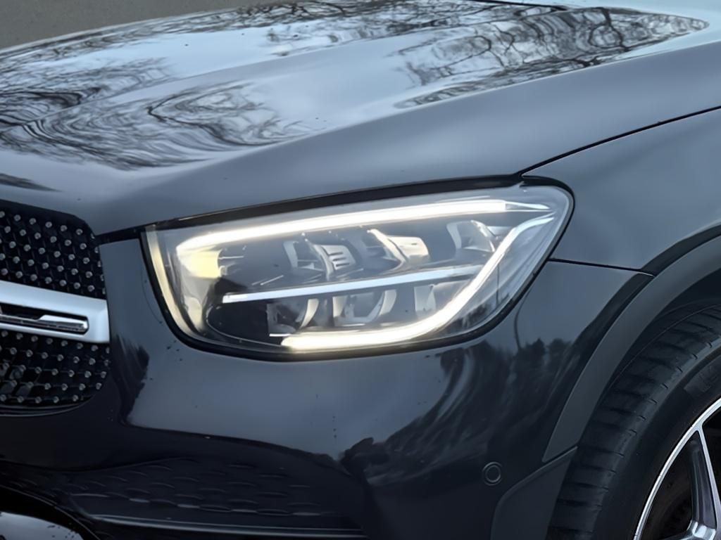 Mercedes-Benz GLC 300 2022