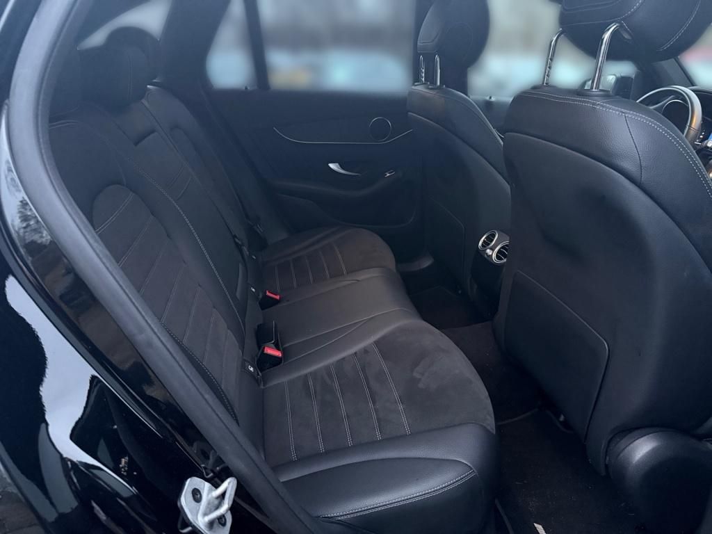 Mercedes-Benz GLC 300 2022