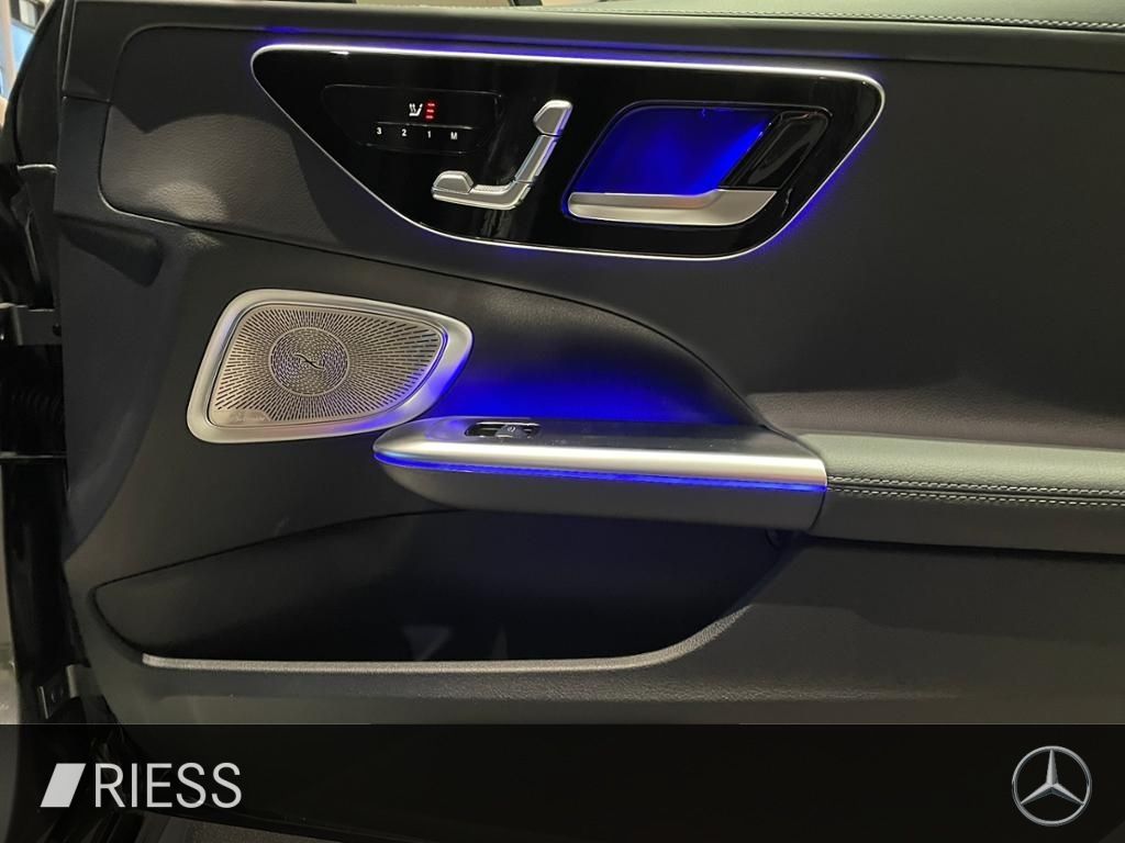 Mercedes-Benz C 300 2025