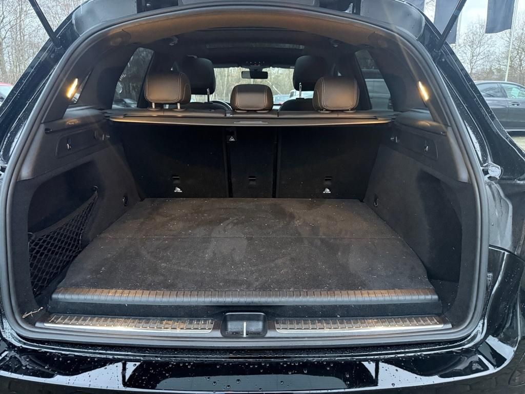 Mercedes-Benz GLC 300 2022