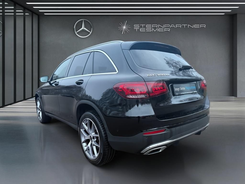 Mercedes-Benz GLC 300 2022