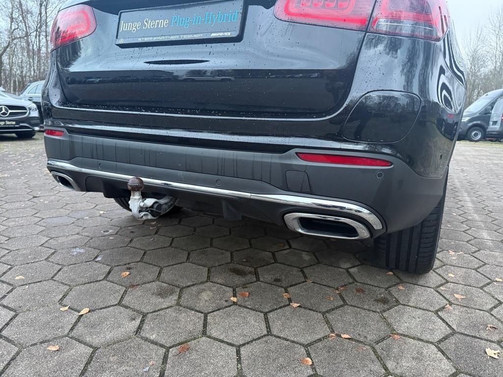 Mercedes-Benz GLC 300 2022