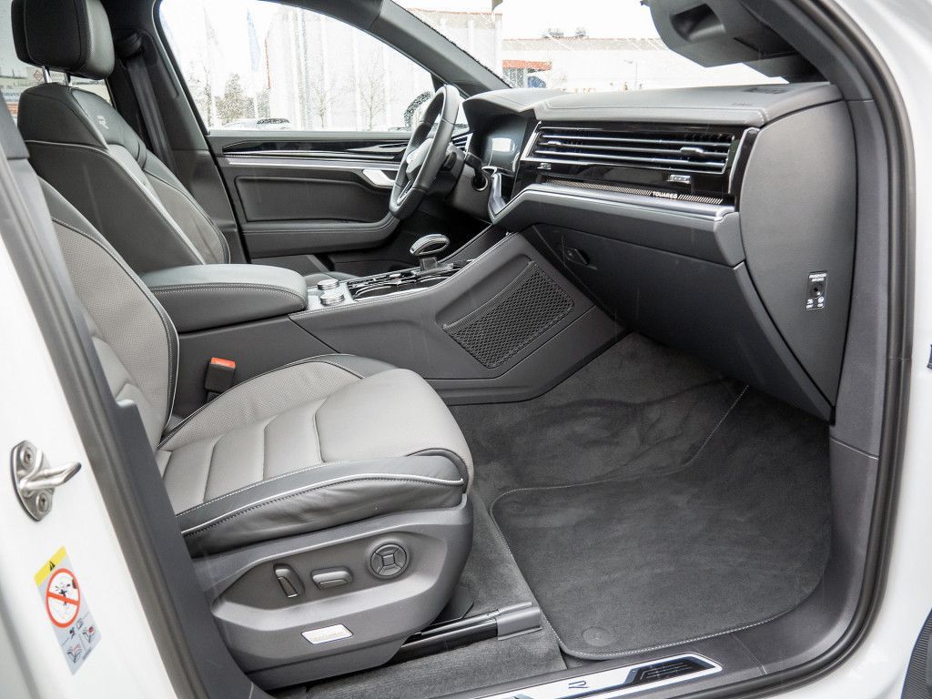 Volkswagen Touareg 2025